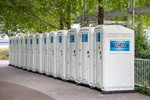 Best Porta potty rental near me  in Hutchinson Island South, FL