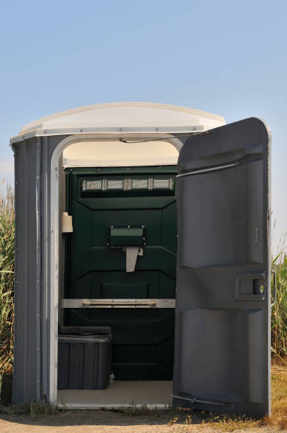 Best Construction site porta potty rental  in Hutchinson Island South, FL